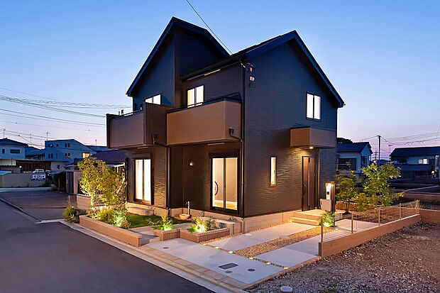 写真は施工例。ご案内は平日・休日ともに可能です。お仕事帰りやお買い物のついでなど、短時間のご見学にも柔軟に対応いたします。まずは30分ほどサクッとご覧いただくだけでも大歓迎です。お気軽にご相談下さい。