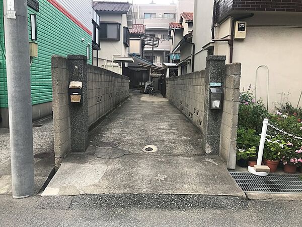 外観：328000686452