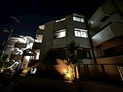 蛍池駅より徒歩8分 1階 築35年9ヶ月の賃貸物件