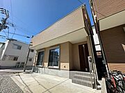 石橋阪大前駅より徒歩13分 1階 築6年5ヶ月の賃貸物件