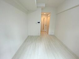 阪急神戸本線 十三駅 徒歩5分の賃貸マンション 12階1Kのリビング/ダイニング