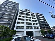 吹田駅より徒歩4分 6階 築17年7ヶ月の賃貸物件