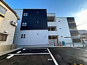 曽根駅より徒歩21分 3階 築2年の賃貸物件