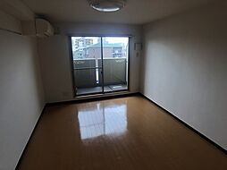 Osaka Metro御堂筋線 東三国駅 徒歩8分の賃貸マンション 2階ワンルームのリビング/ダイニング