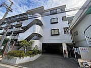 江坂駅より徒歩9分 4階 築30年7ヶ月の賃貸物件