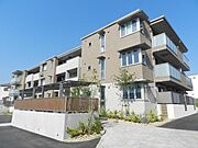 箕面船場阪大前駅より徒歩14分 1階 築9年2ヶ月の賃貸物件