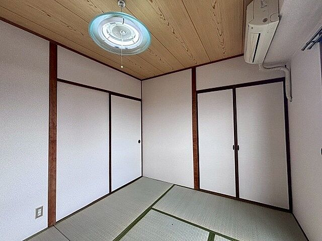 寝室