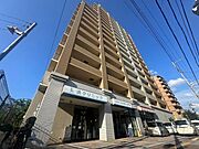 川西能勢口駅より徒歩7分 16階 築21年10ヶ月の賃貸物件