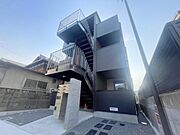 下新庄駅より徒歩4分 2階 築1年の賃貸物件