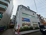江坂駅より徒歩8分 3階 築50年6ヶ月の賃貸物件