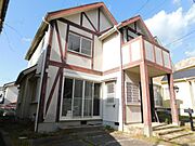 山下駅より徒歩4分 築27年10ヶ月 2階建の賃貸物件