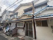 江坂駅より徒歩15分 1階 築60年10ヶ月の賃貸物件