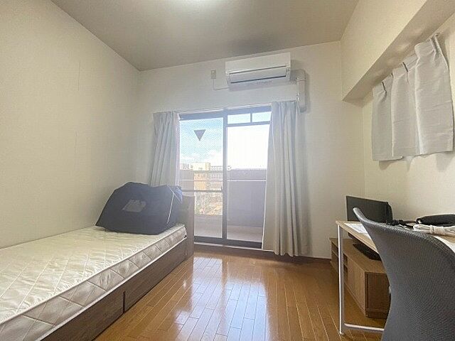 寝室