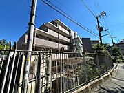 千里山駅より徒歩15分 4階 築27年8ヶ月の賃貸物件