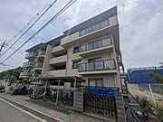 茨木駅よりバス14分 徒歩7分 3階 築37年8ヶ月の賃貸物件