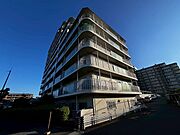 千里山駅より徒歩13分 11階 築47年9ヶ月の賃貸物件