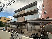 吹田駅より徒歩4分 1階 築8年8ヶ月の賃貸物件