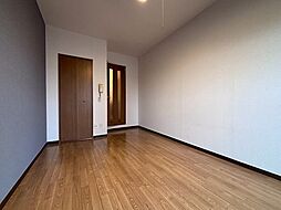 阪急京都本線 茨木市駅 徒歩4分の賃貸マンション 1階1Kのリビング/ダイニング