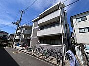 クリスタルシャトー 2階 築32年3ヶ月の賃貸物件