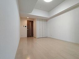 Osaka Metro御堂筋線 江坂駅 徒歩3分の賃貸マンション 3階1Kのリビング/ダイニング