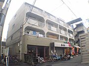 茨木市駅より徒歩2分 4階 築51年8ヶ月の賃貸物件