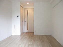 JR東海道・山陽本線 新大阪駅 徒歩8分の賃貸マンション 8階1Kのリビング/ダイニング