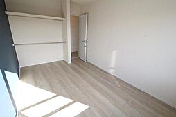 阪急千里線 北千里駅 バス8分 小野原南下車 徒歩5分の賃貸アパート 3階ワンルームのリビング/ダイニング