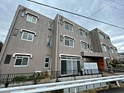 蛍池駅より徒歩6分 築30年10ヶ月 3階建の賃貸物件