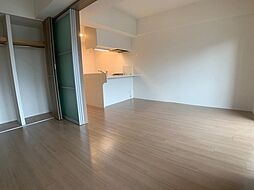 プレサンス新大阪ヴィガ 10階1LDKのリビング/ダイニング