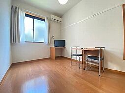 レオパレスエルドラド五月丘 2階1Kのリビング/ダイニング