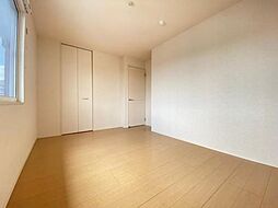 La Luce千里 1階2LDKのリビング/ダイニング