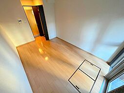 エスリード新大阪コンフォール2番館 9階1Kのリビング/ダイニング