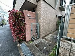 5 / 8