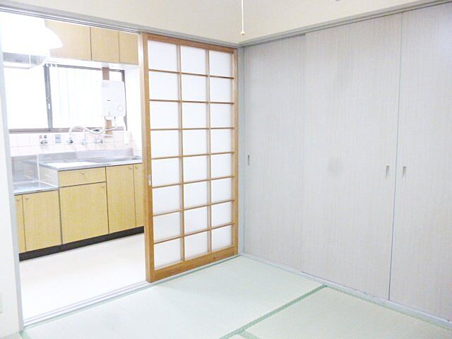 寝室