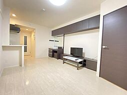 スカイスクレイパー 1階ワンルームのリビング/ダイニング