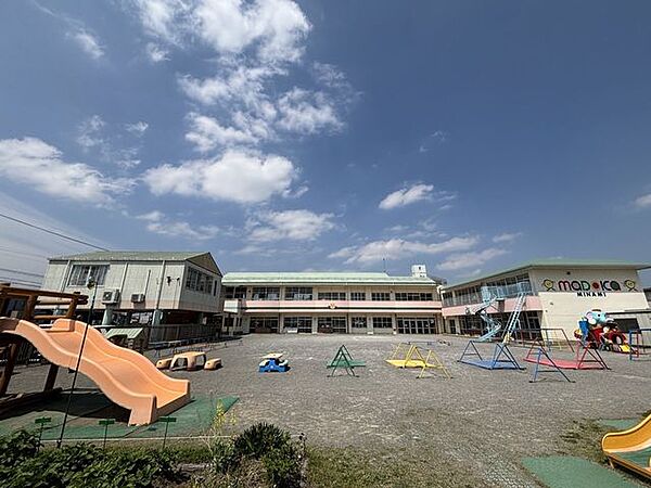 まどか南幼稚園【まどか南幼稚園】 1570m