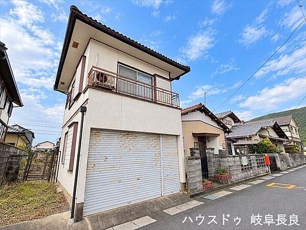 建築条件はございませんので、お好きなハウスメーカー・工務店で建築していただけます。