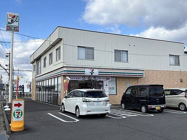 セブンイレブン　岐阜太郎丸新屋敷店 【スローガンは「近くて便利」。地域の人へのサービスを重視し、配達サービスにも力を入れている。（電子マネー利用可　ＡＴＭあり　ネット通販あり）nanacoポイントサ…
