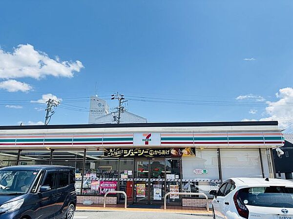 セブンイレブン　岐阜長良福光店【スローガンは「近くて便利」。地域の人へのサービスを重視し、配達サービスにも力を入れている。（電子マネー利用可　ＡＴＭあり　ネット通販あり）nanacoポイントサービ…