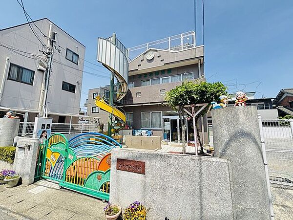 木之本保育園保育目標「素直で明るい元気な子」運動会、生活発表会といった行事のほか、外国人講師による英語あそびや、専門講師による運動教室なども保育にとりいれています。 810m