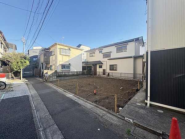 土地外観・前面道路