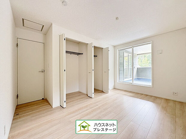 2F洋室(1)(2025年10月撮影)