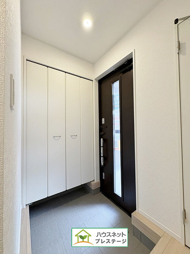 玄関（内）(2026年1月撮影)