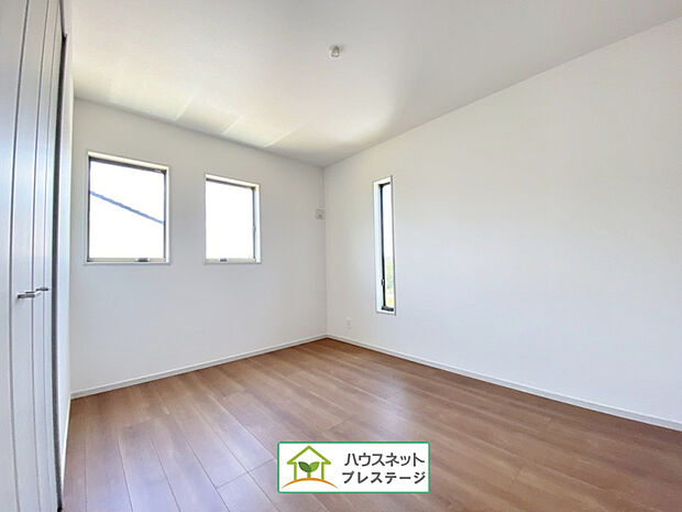 2F洋室(1)(2025年7月撮影)