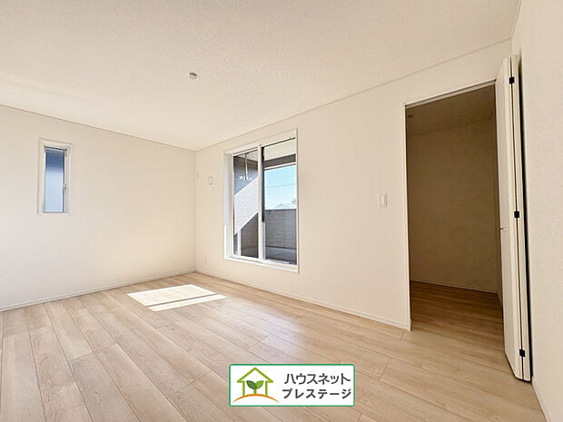 2F洋室(1)(2025年10月撮影)