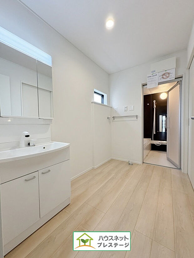 洗面所(2025年10月撮影)