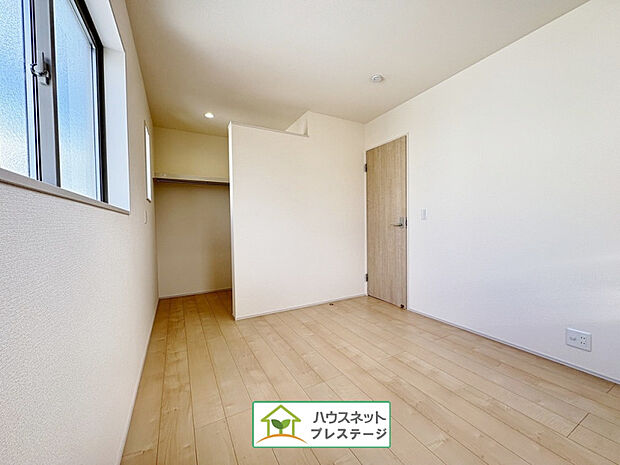 2F洋室(1)(2025年12月撮影)