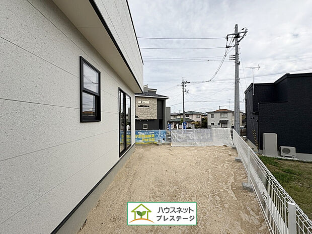 庭(2025年10月撮影)