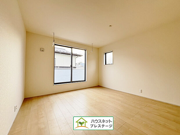 2F洋室(1)(2025年10月撮影)