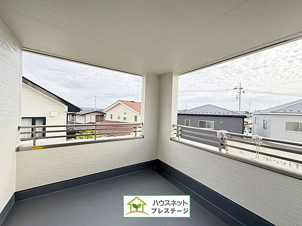 バルコニー(2025年10月撮影)